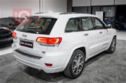 جیپ گراند شیرۆکی